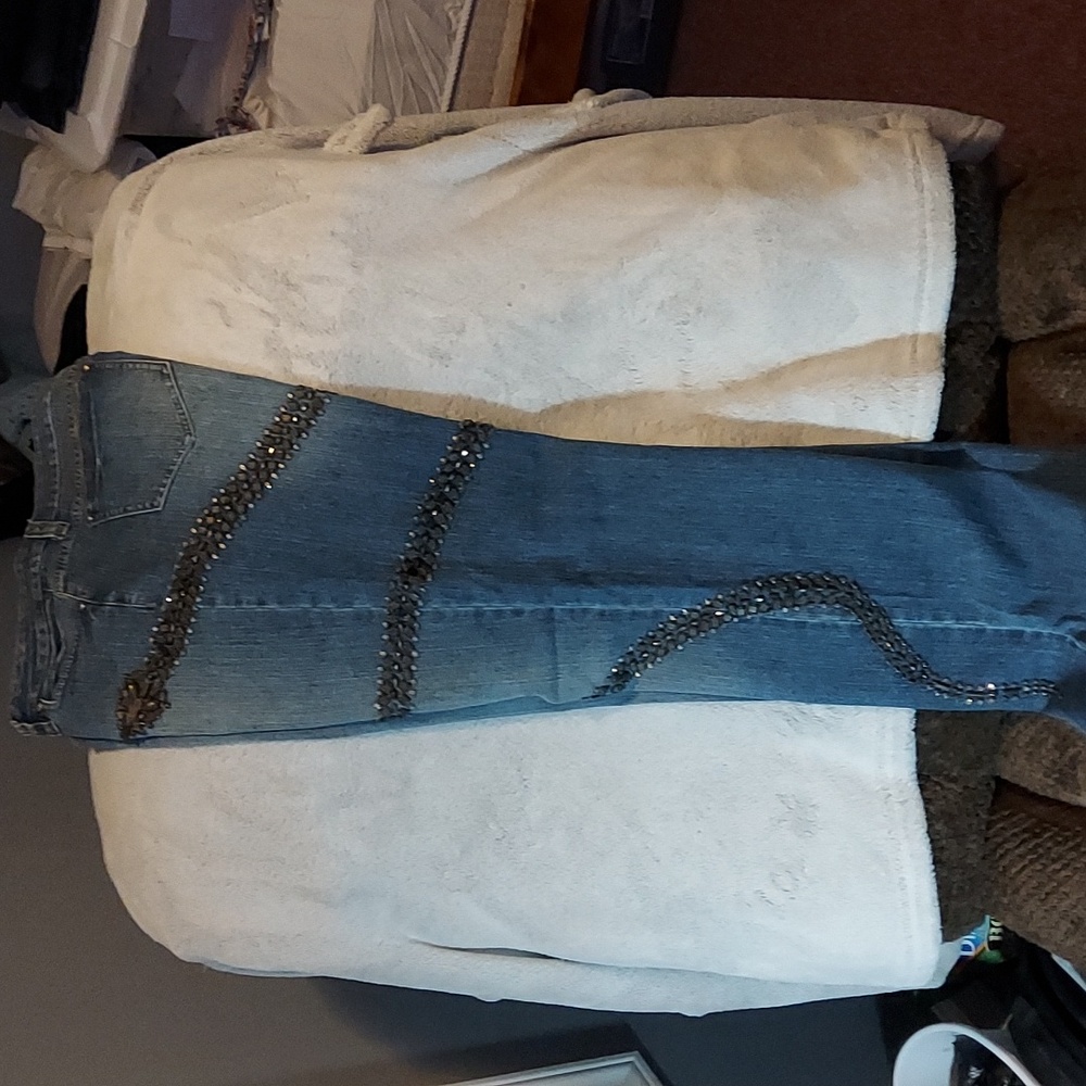 V Cristina straight leg jeans. Size 12